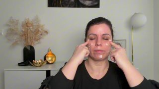 10 perces arcmasszázs szemkörnyék fókusszal